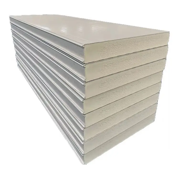 Ce qui fait des panneaux isolants PUR le meilleur choix pour les entrepôts frigorifiques et les bâtiments industriels